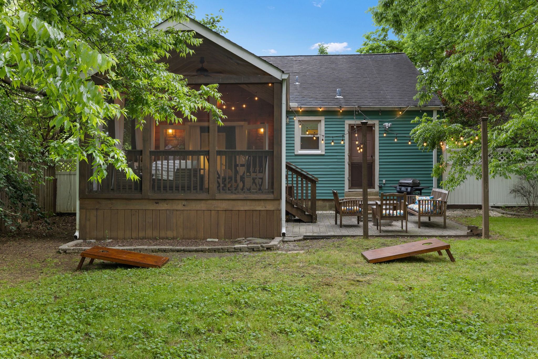 1709 Straightway Ave