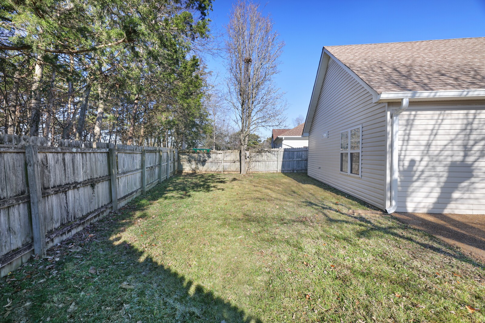 1924 Port James Cir