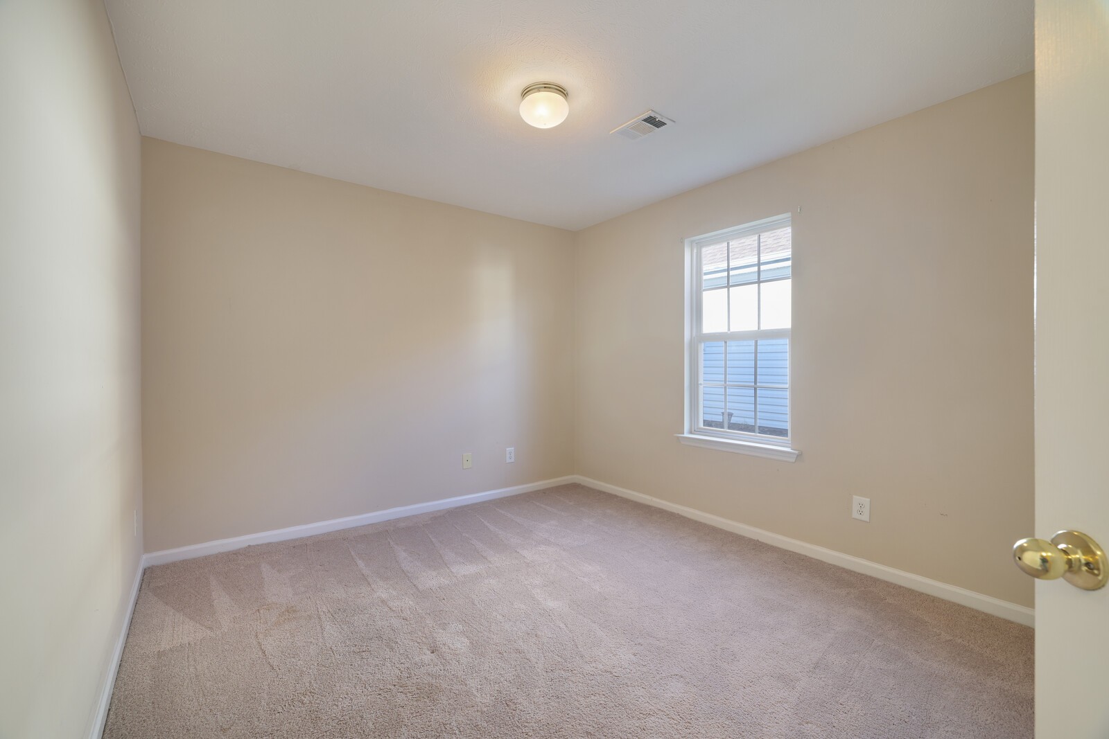 1924 Port James Cir