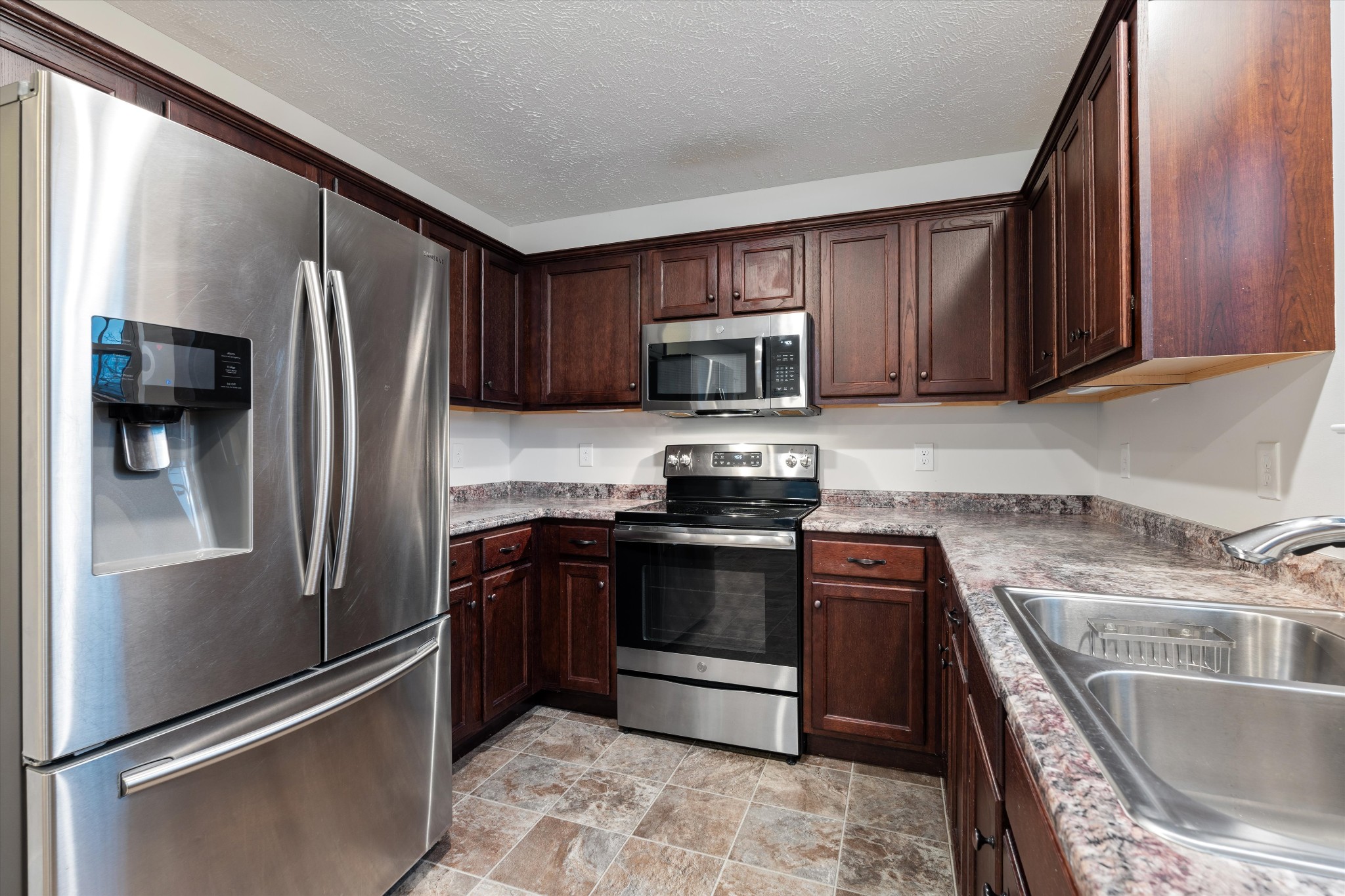 338 Providence Dr