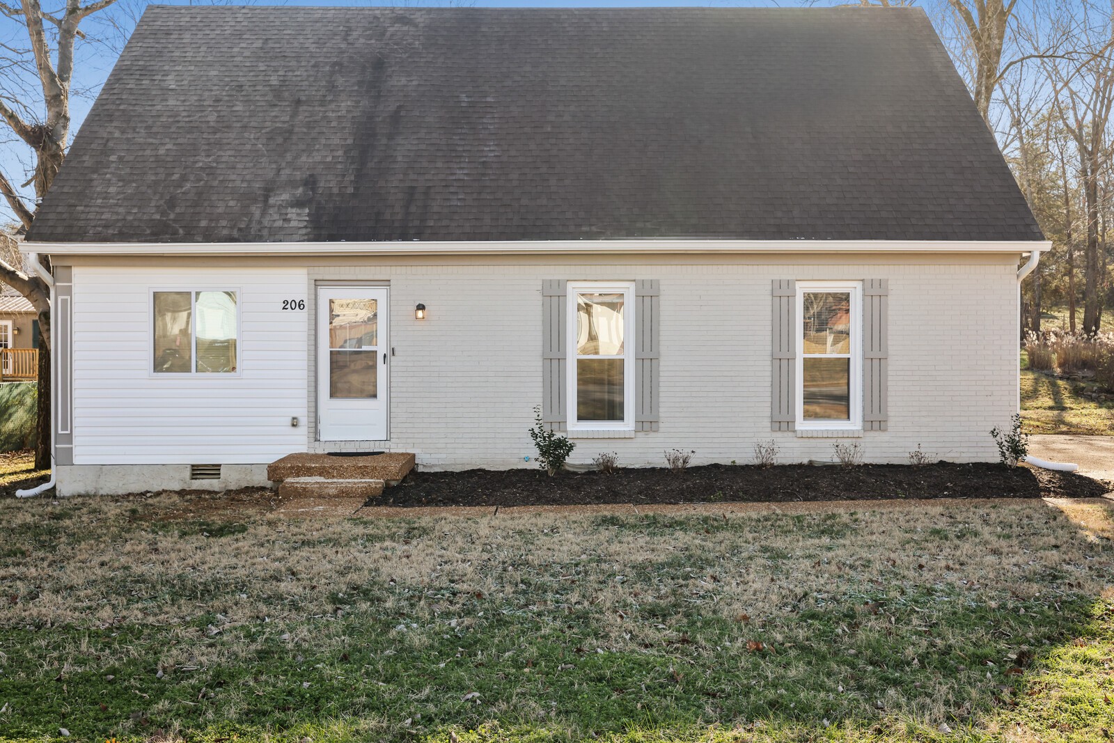 206 Vickie Ct