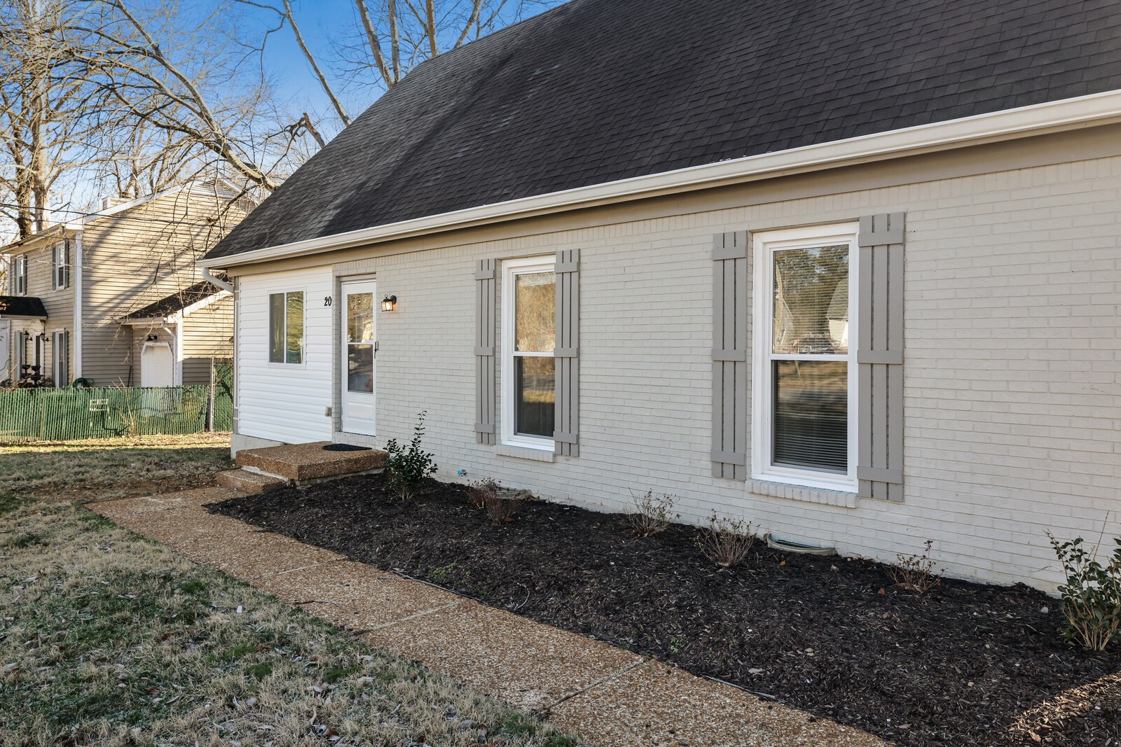 206 Vickie Ct
