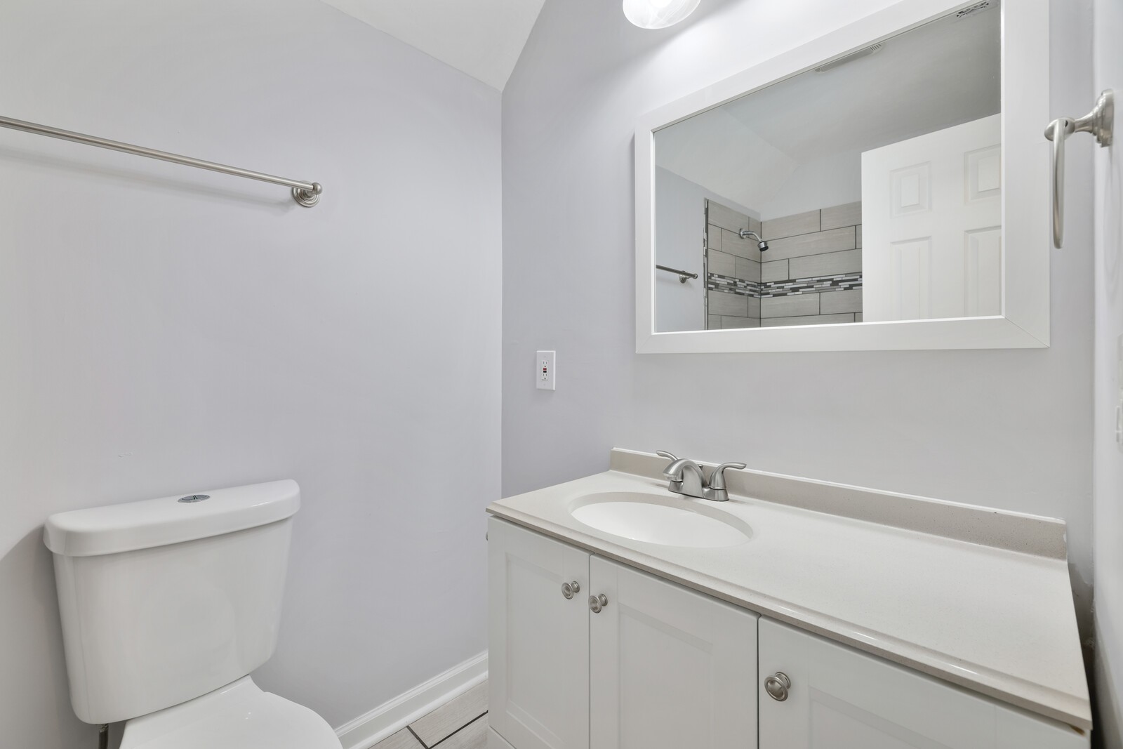 206 Vickie Ct