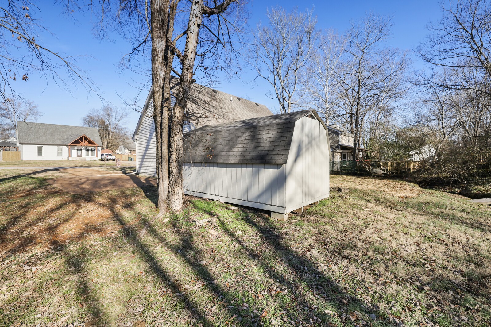 206 Vickie Ct