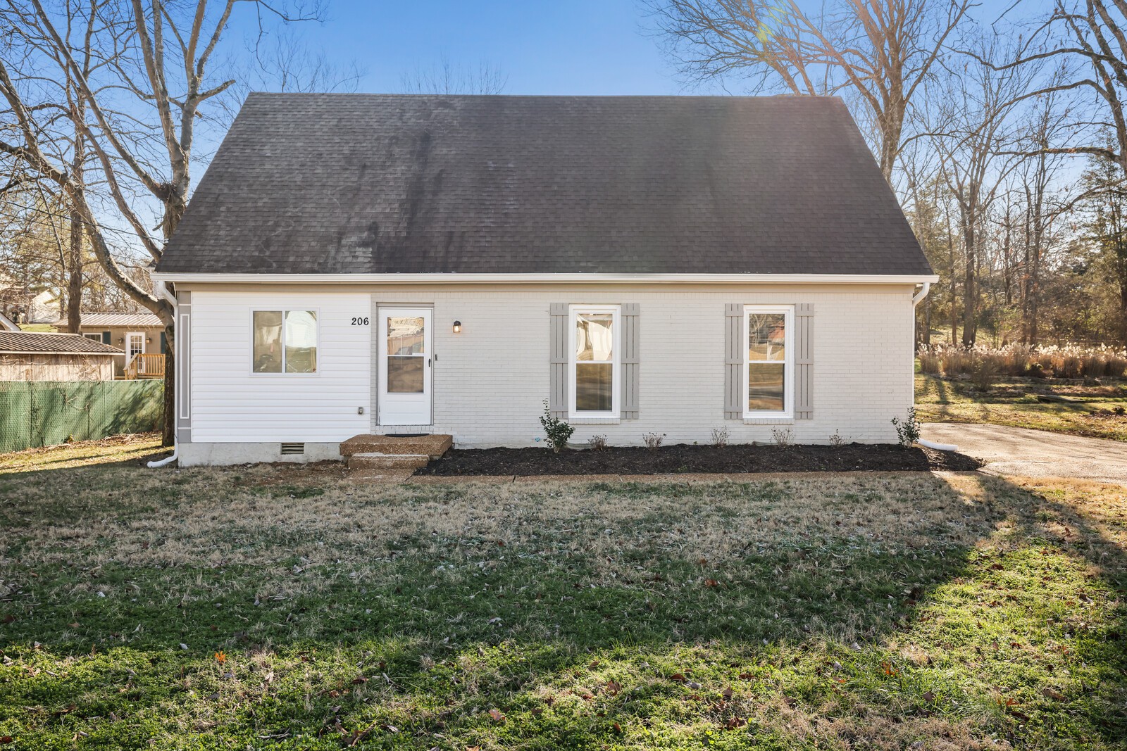 206 Vickie Ct