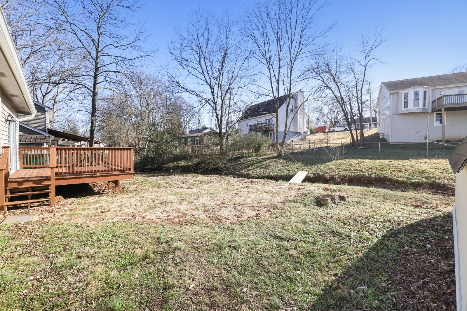 206 Vickie Ct