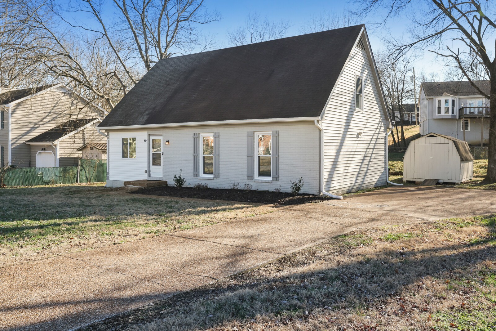 206 Vickie Ct