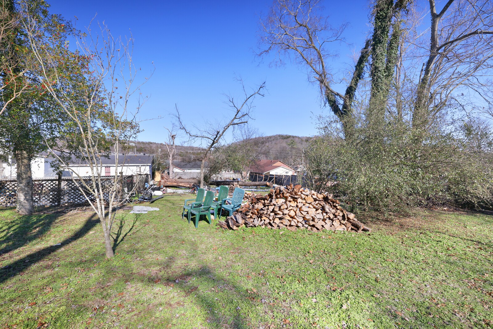 104 Davis St, N