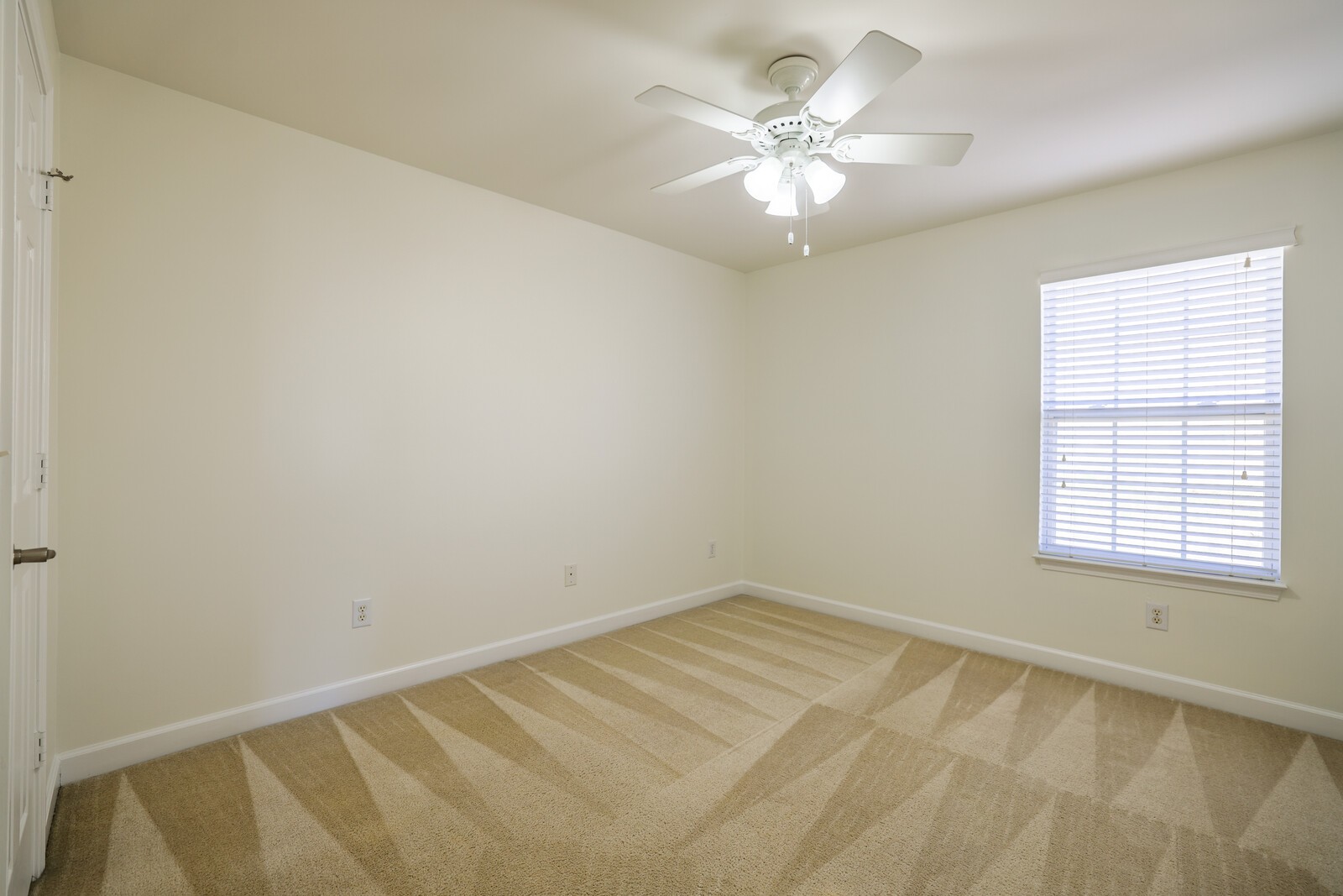 1874 Brentwood Pointe