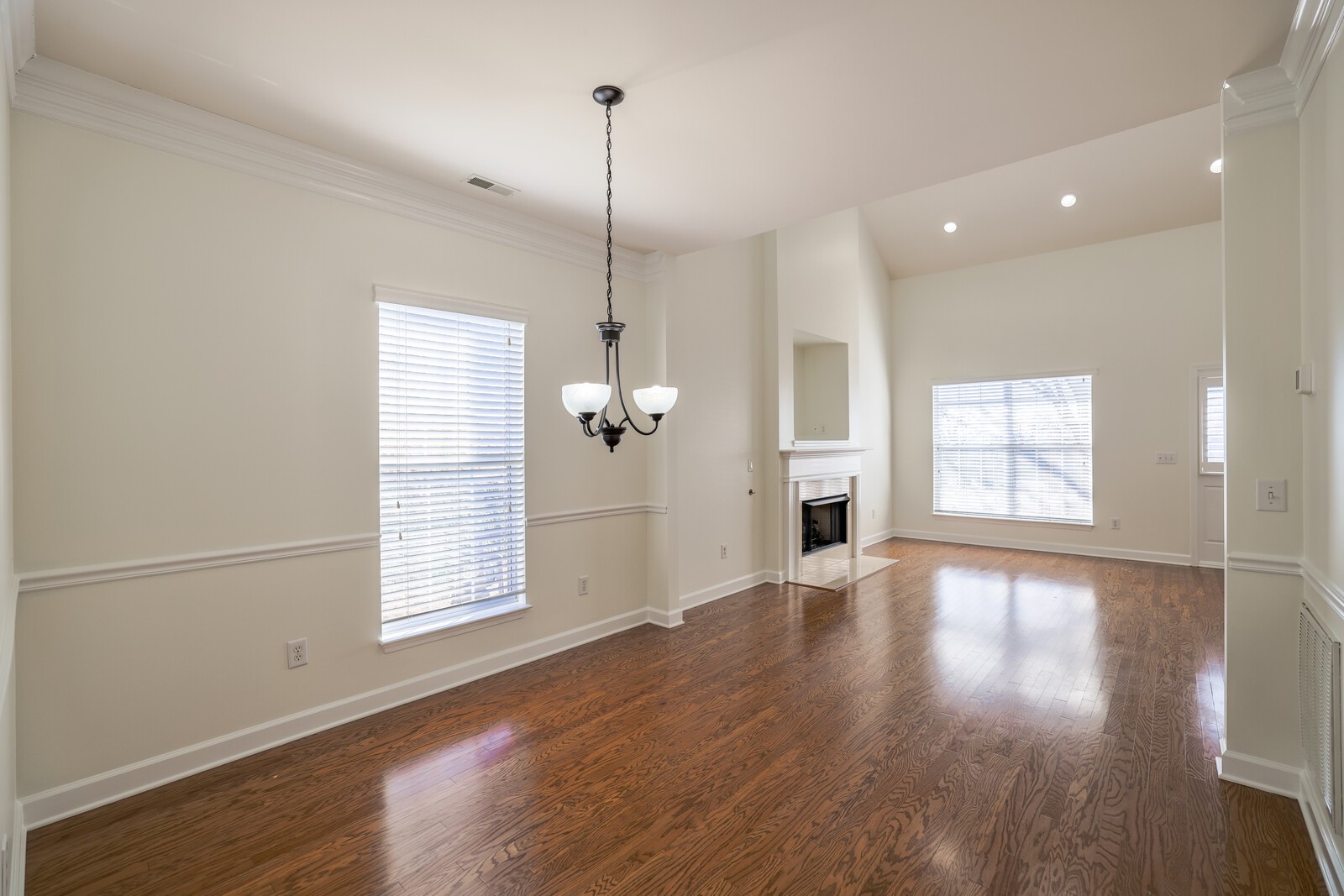 1874 Brentwood Pointe
