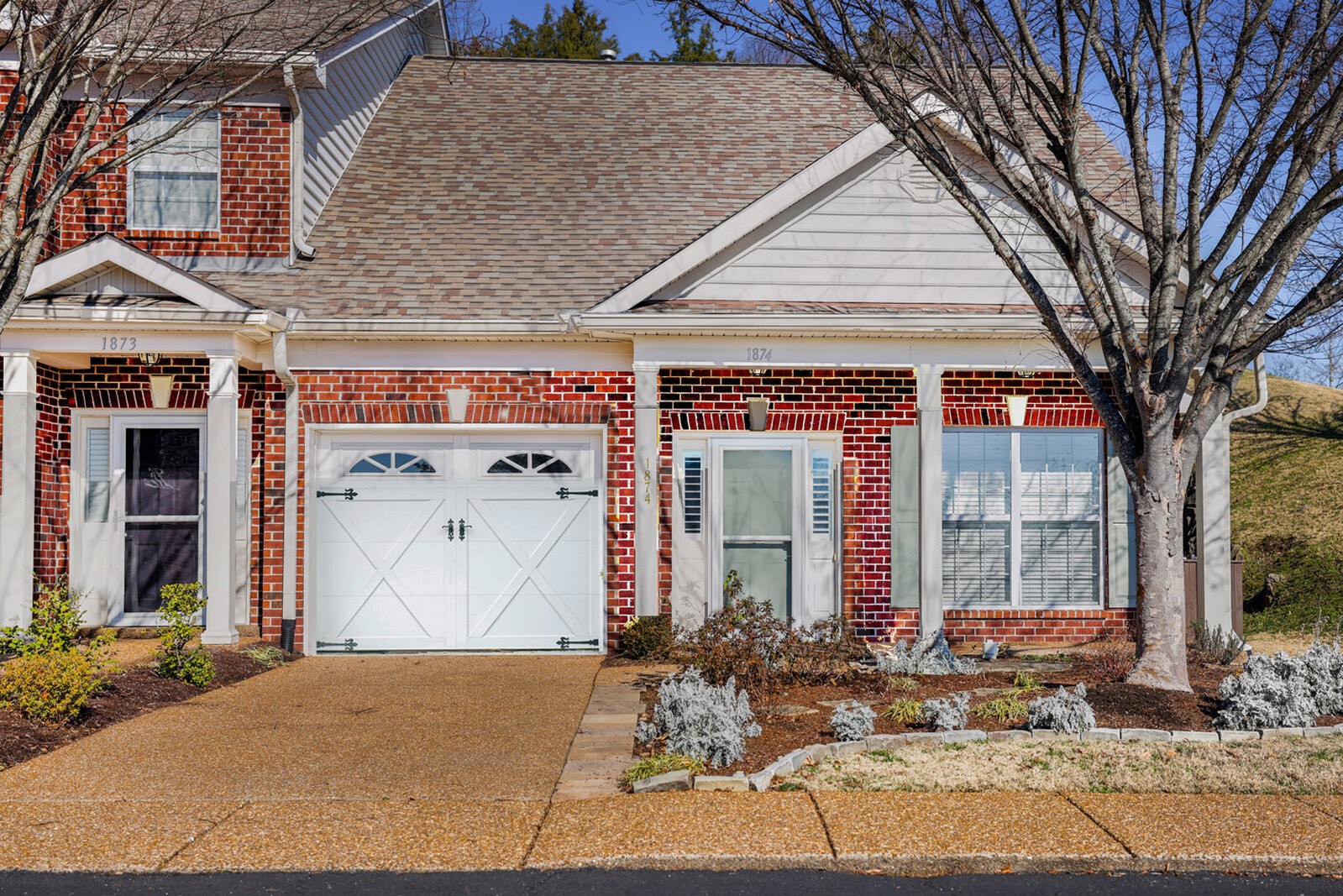 1874 Brentwood Pointe