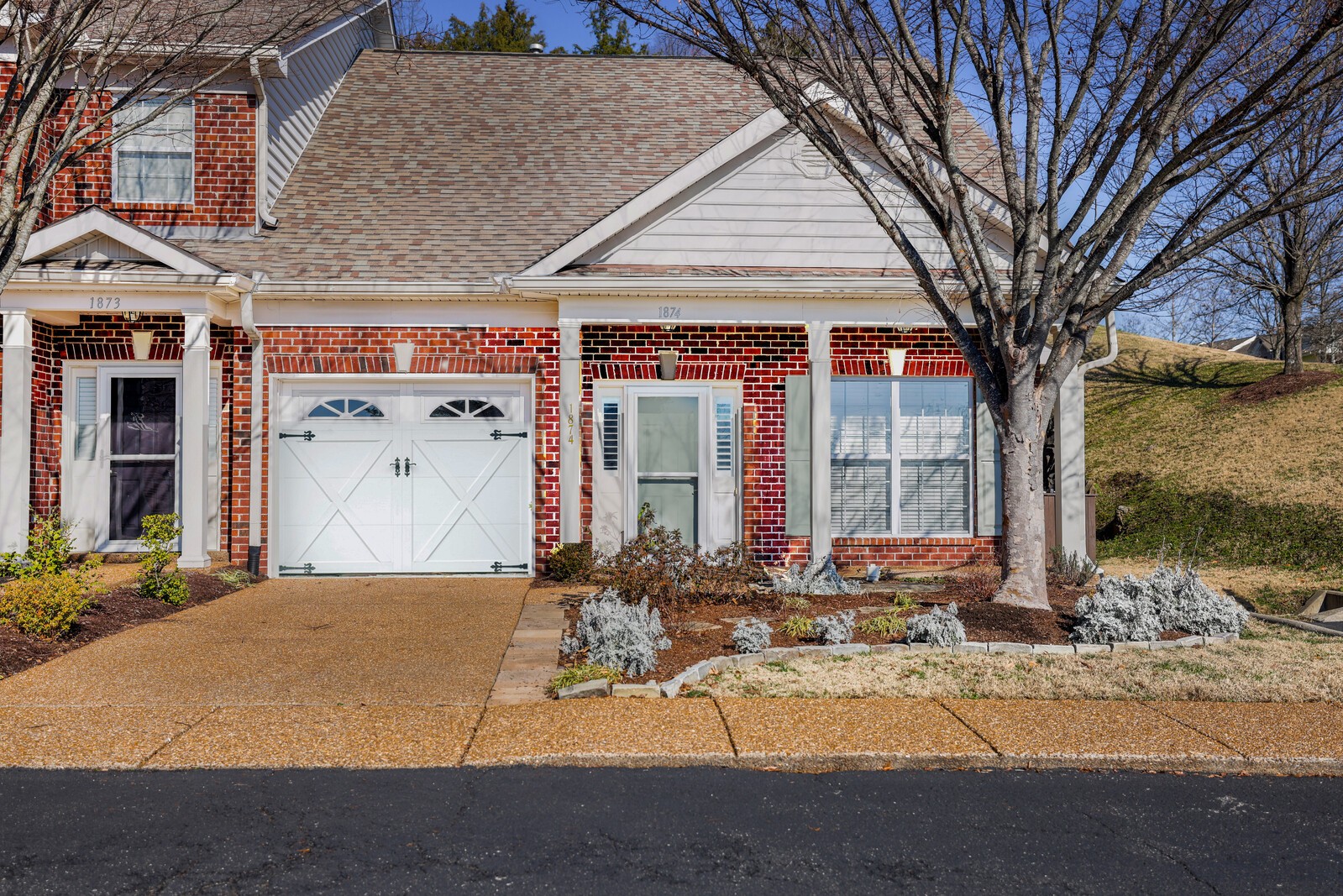 1874 Brentwood Pointe