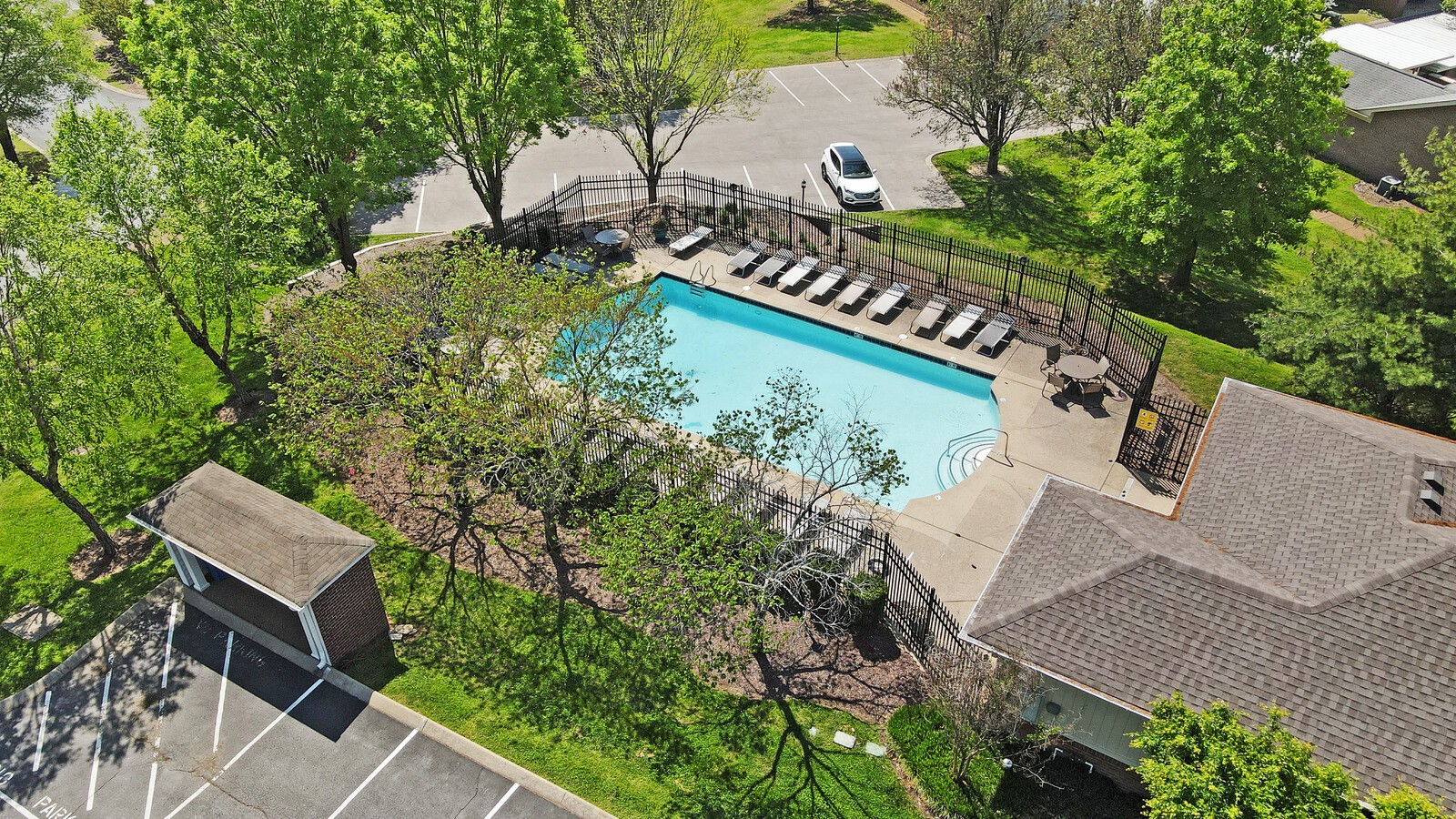 1874 Brentwood Pointe
