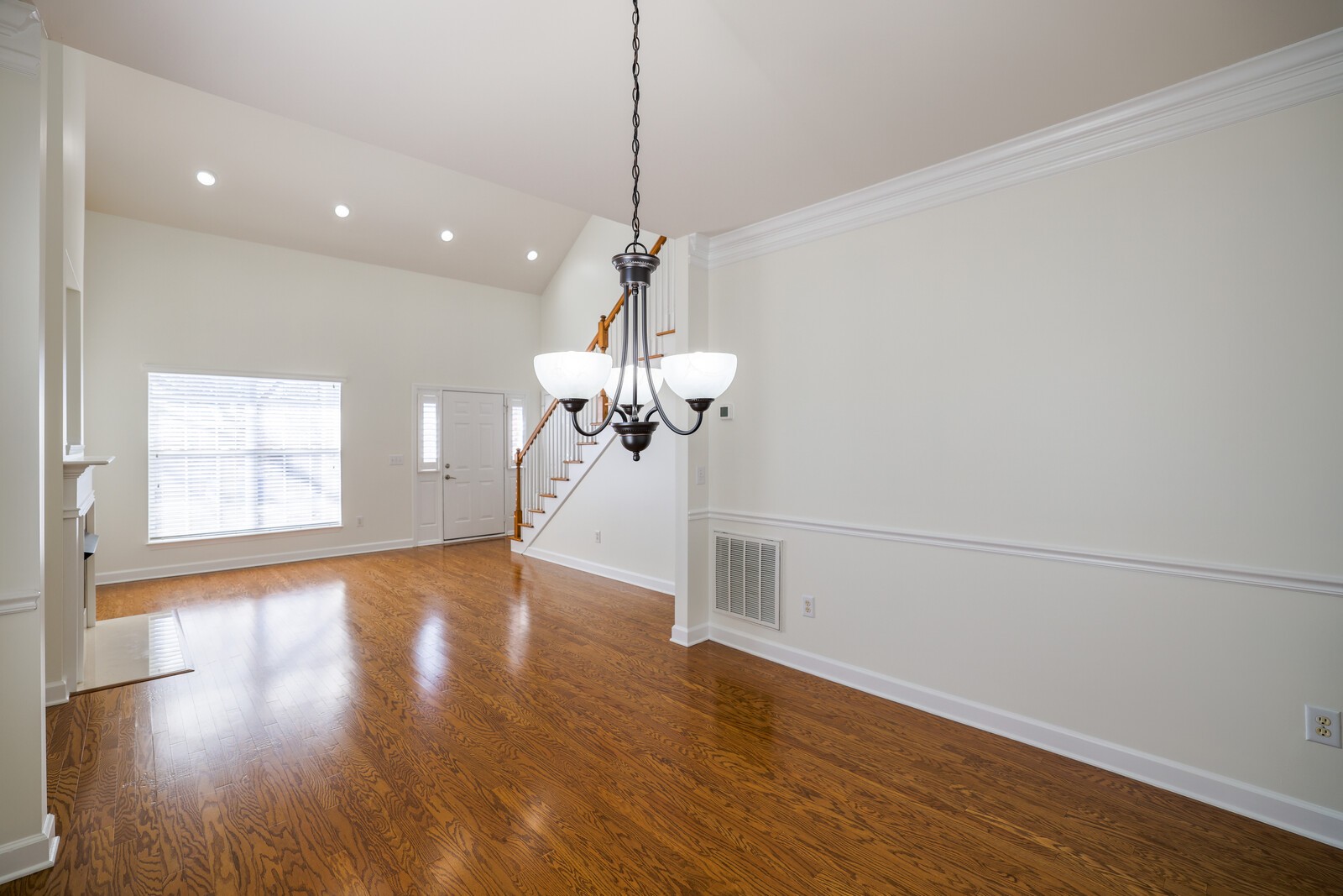 1874 Brentwood Pointe