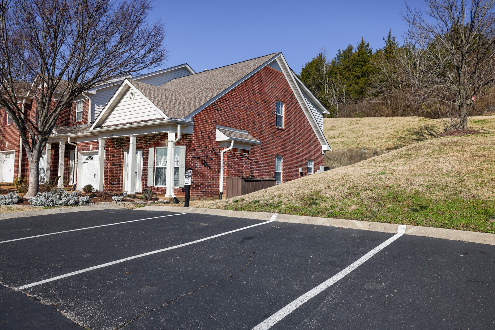 1874 Brentwood Pointe