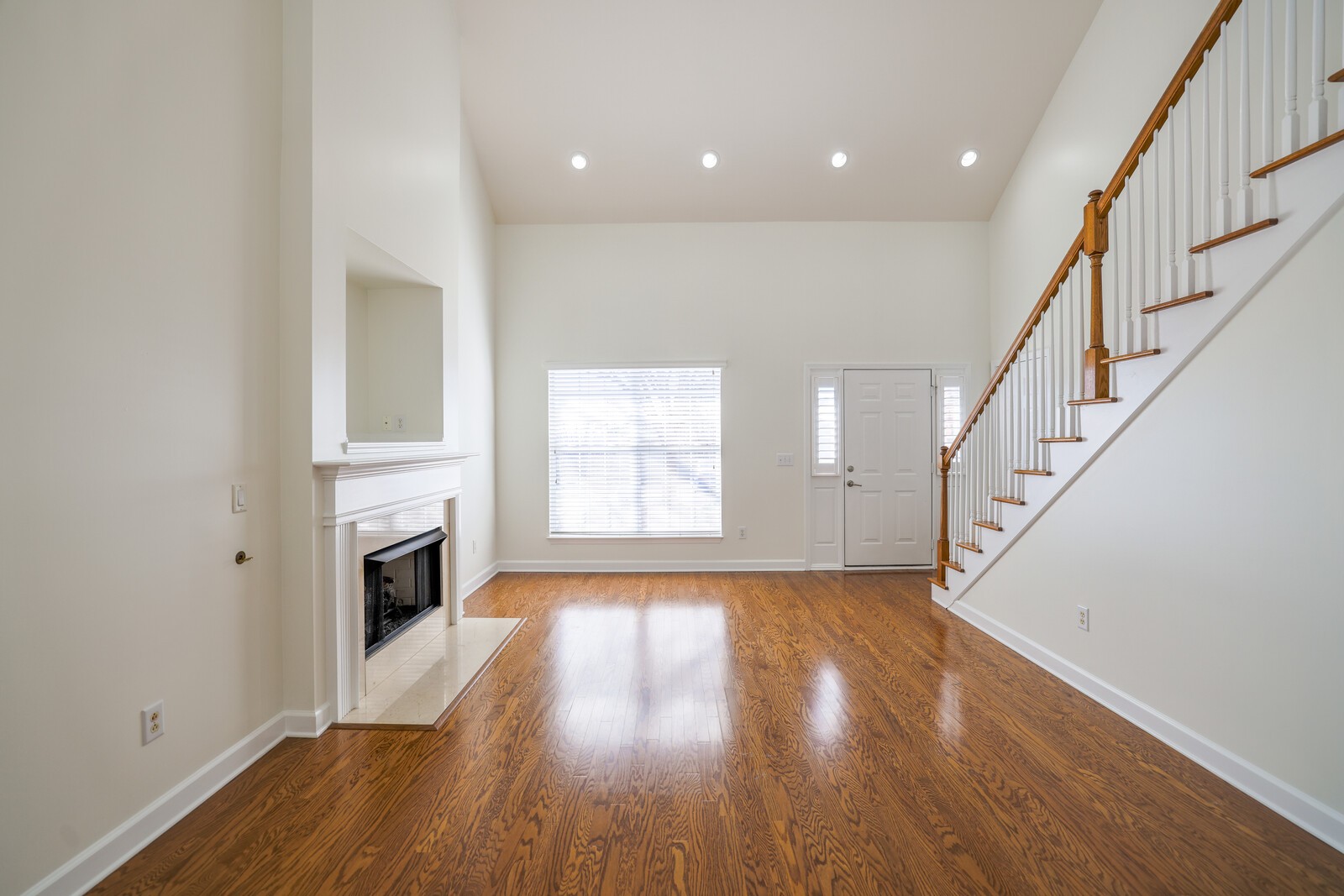 1874 Brentwood Pointe