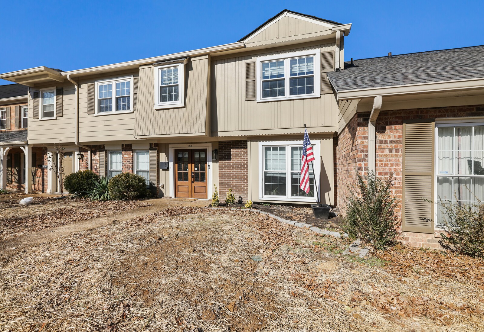 5600 Country Dr Unit: 182