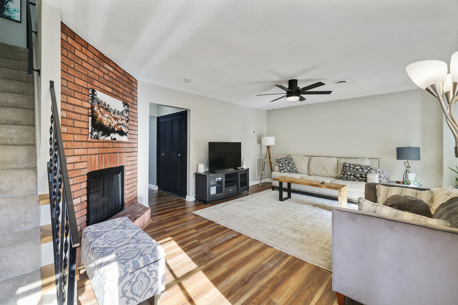 5600 Country Dr Unit: 182