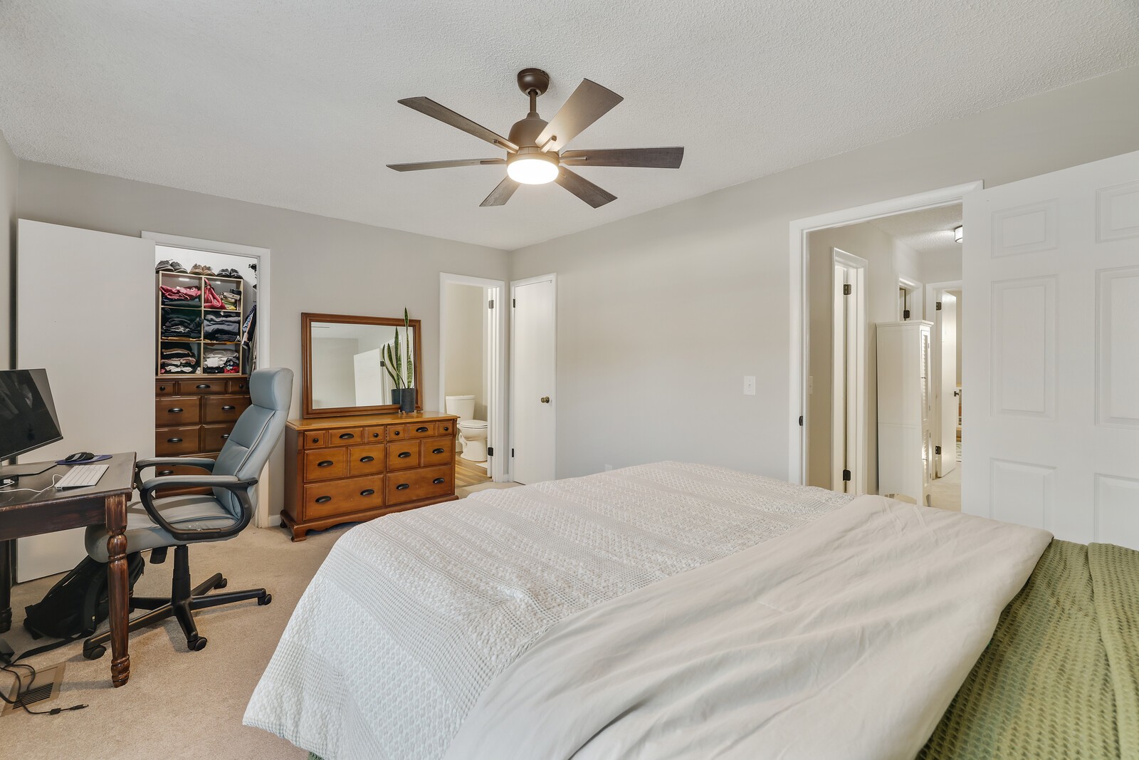 5600 Country Dr Unit: 182