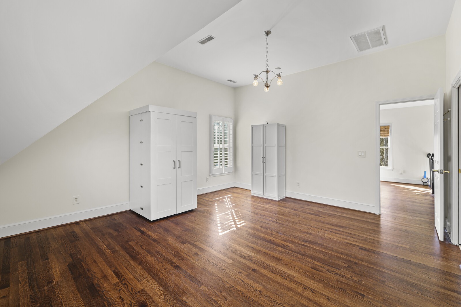 9659 Brunswick Dr