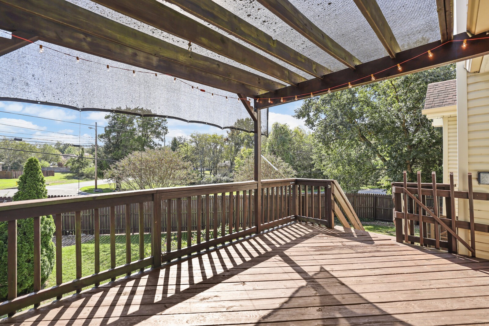 5445 Mainsail Dr