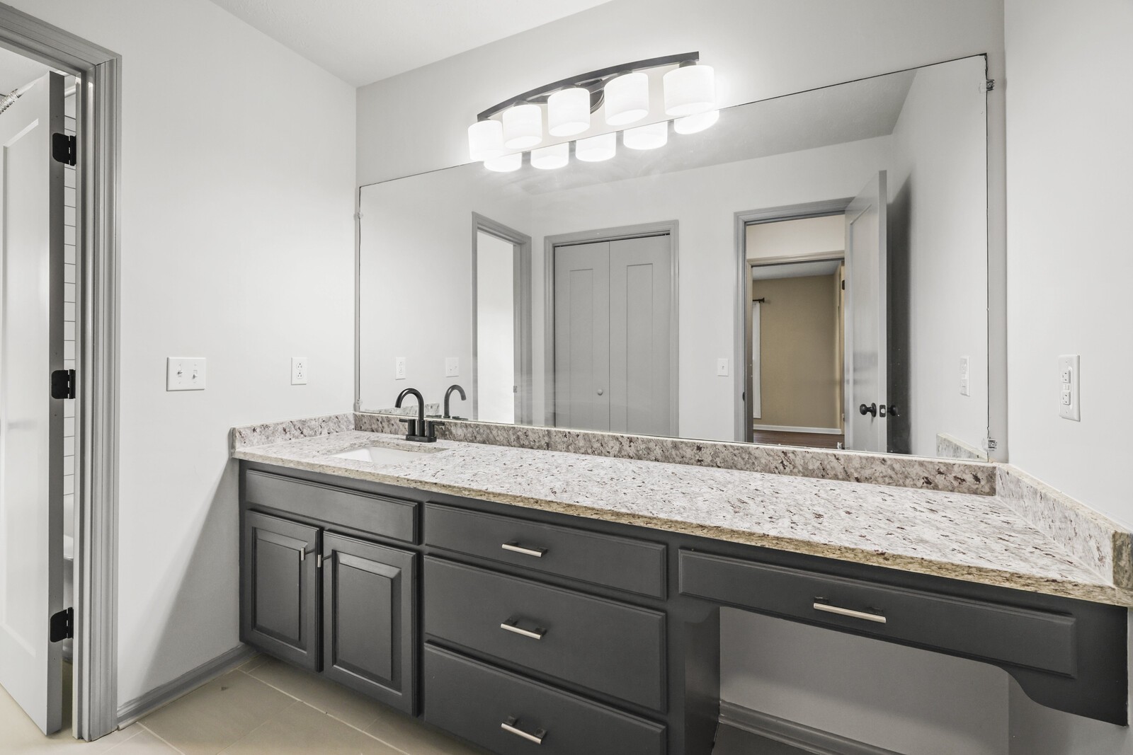 3346 Legacy Dr