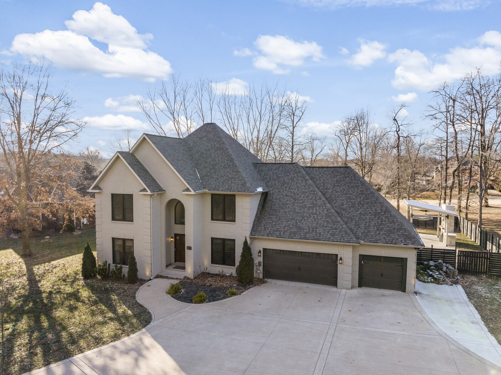 3346 Legacy Dr