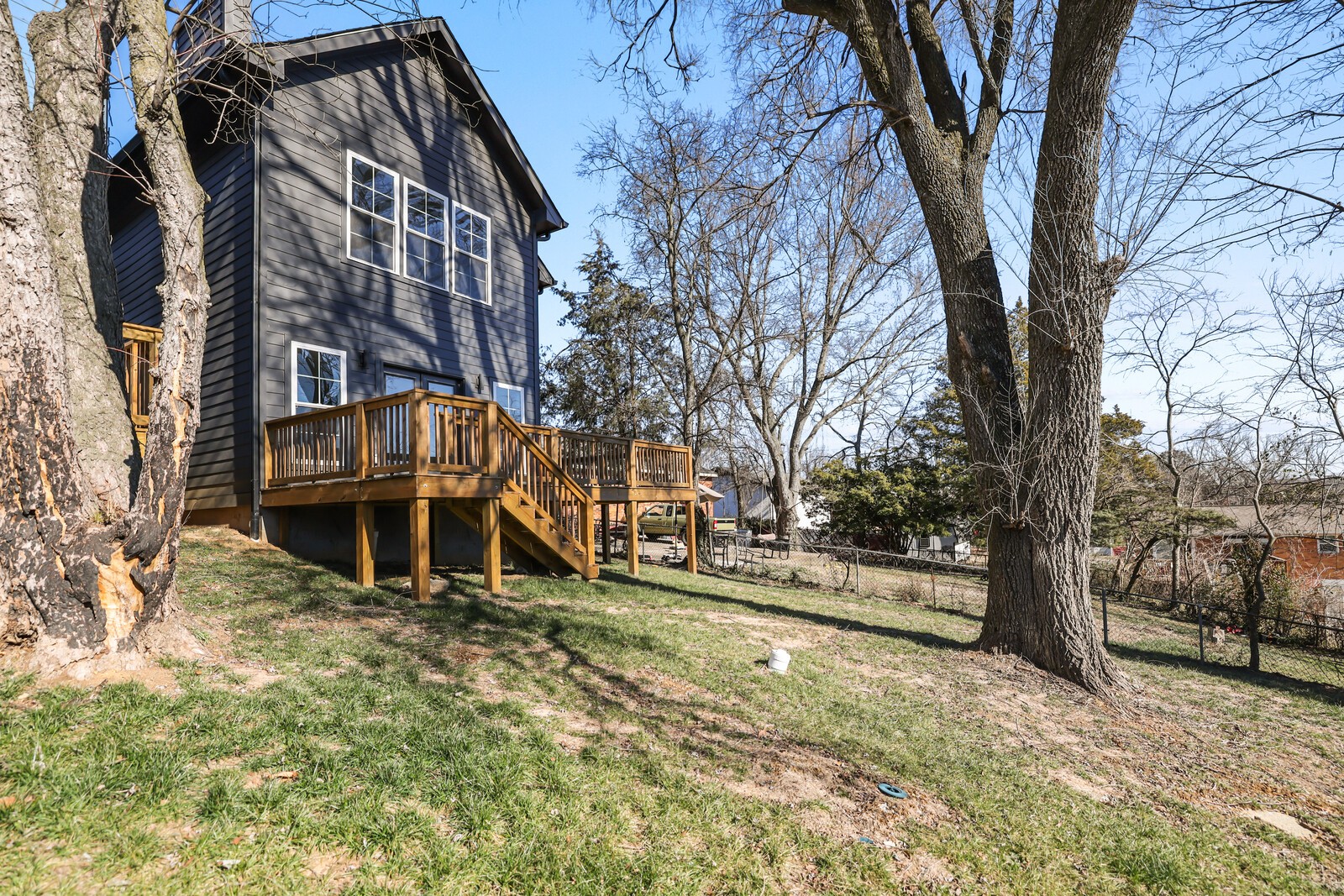 265 Paragon Mills Rd