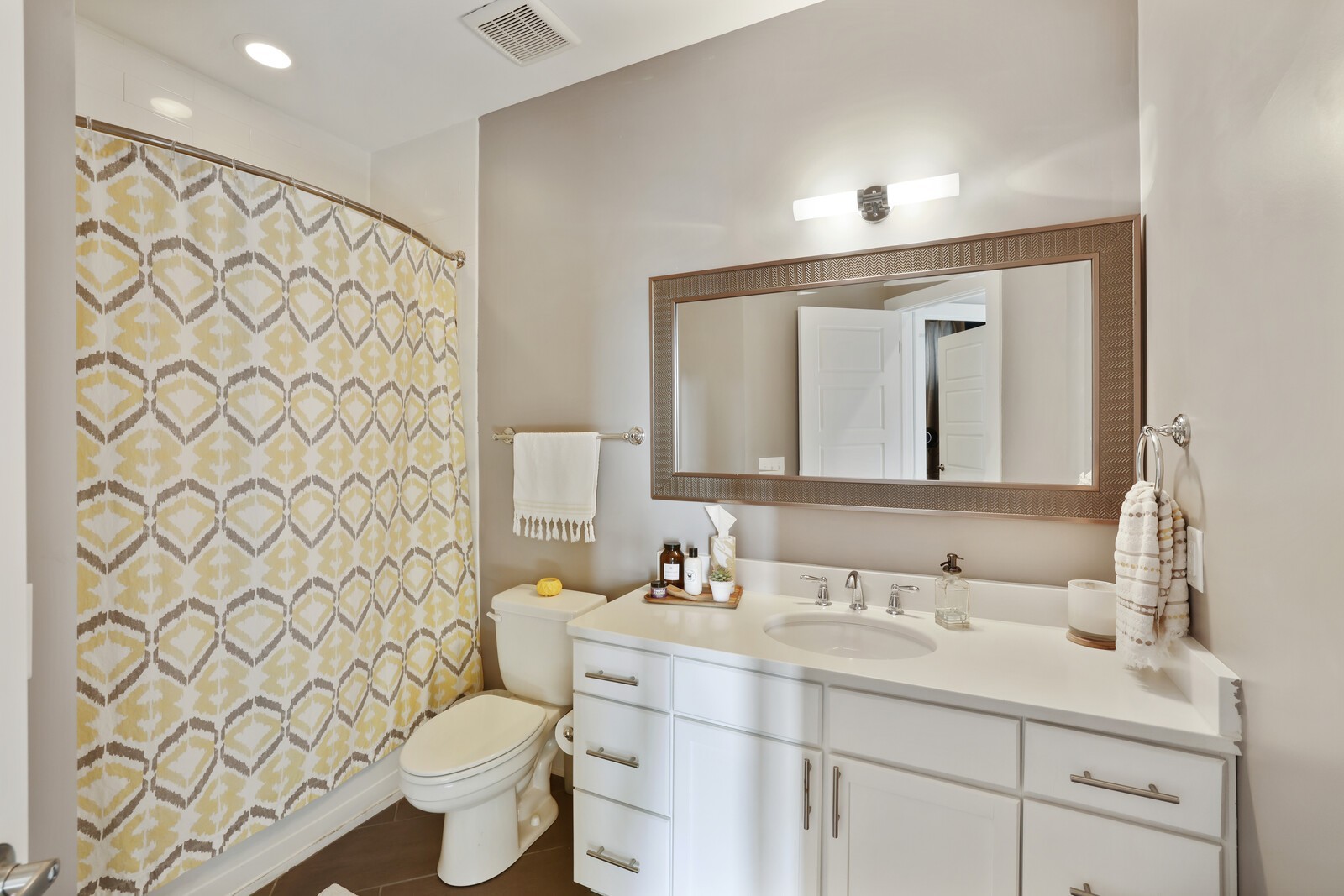 222 Porter Village Cir