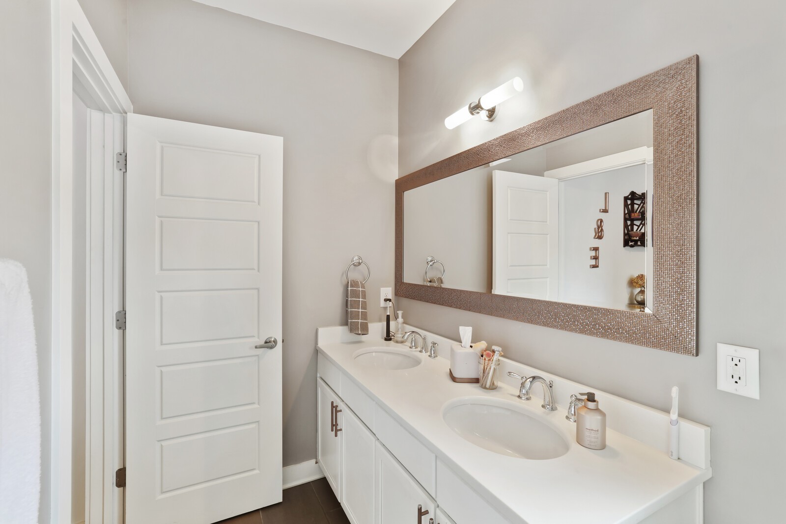 222 Porter Village Cir
