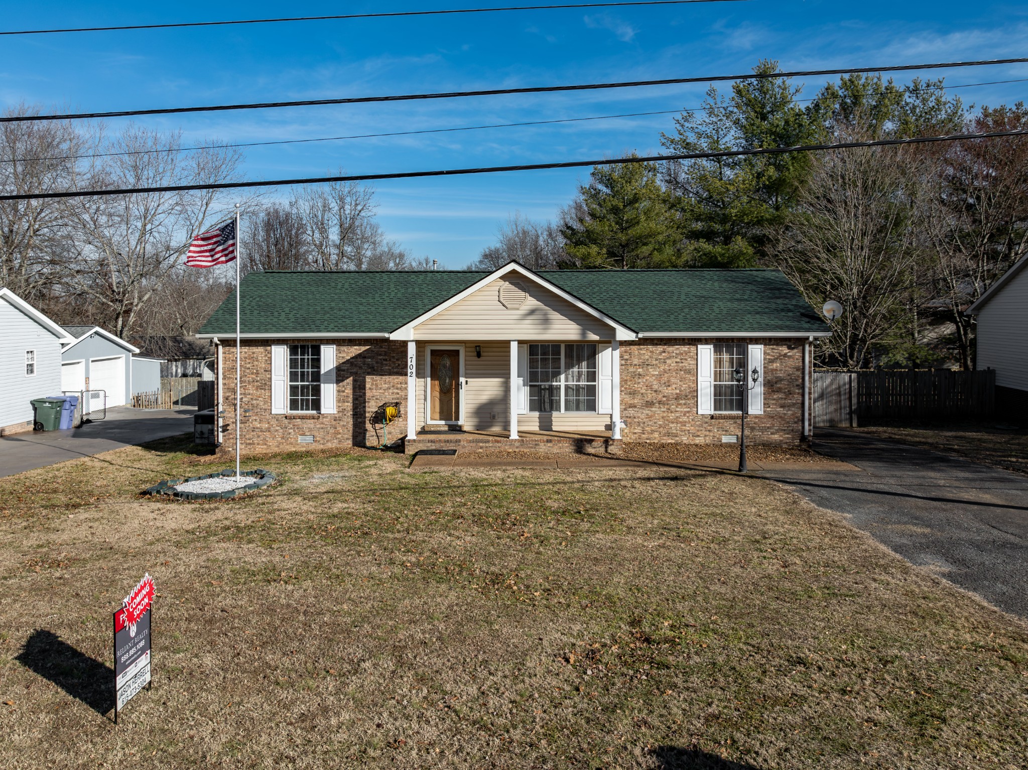 702 Highland Dr