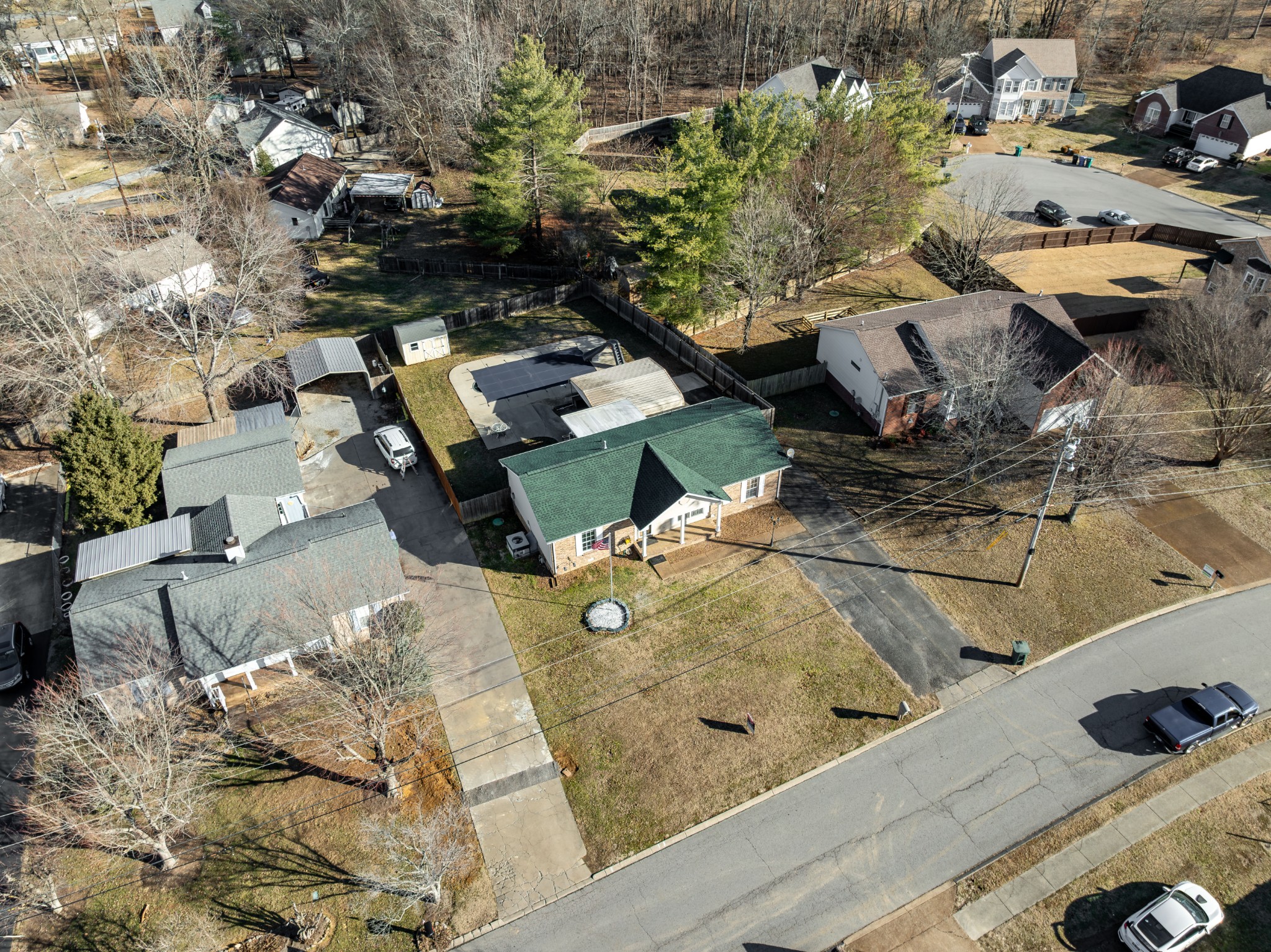702 Highland Dr