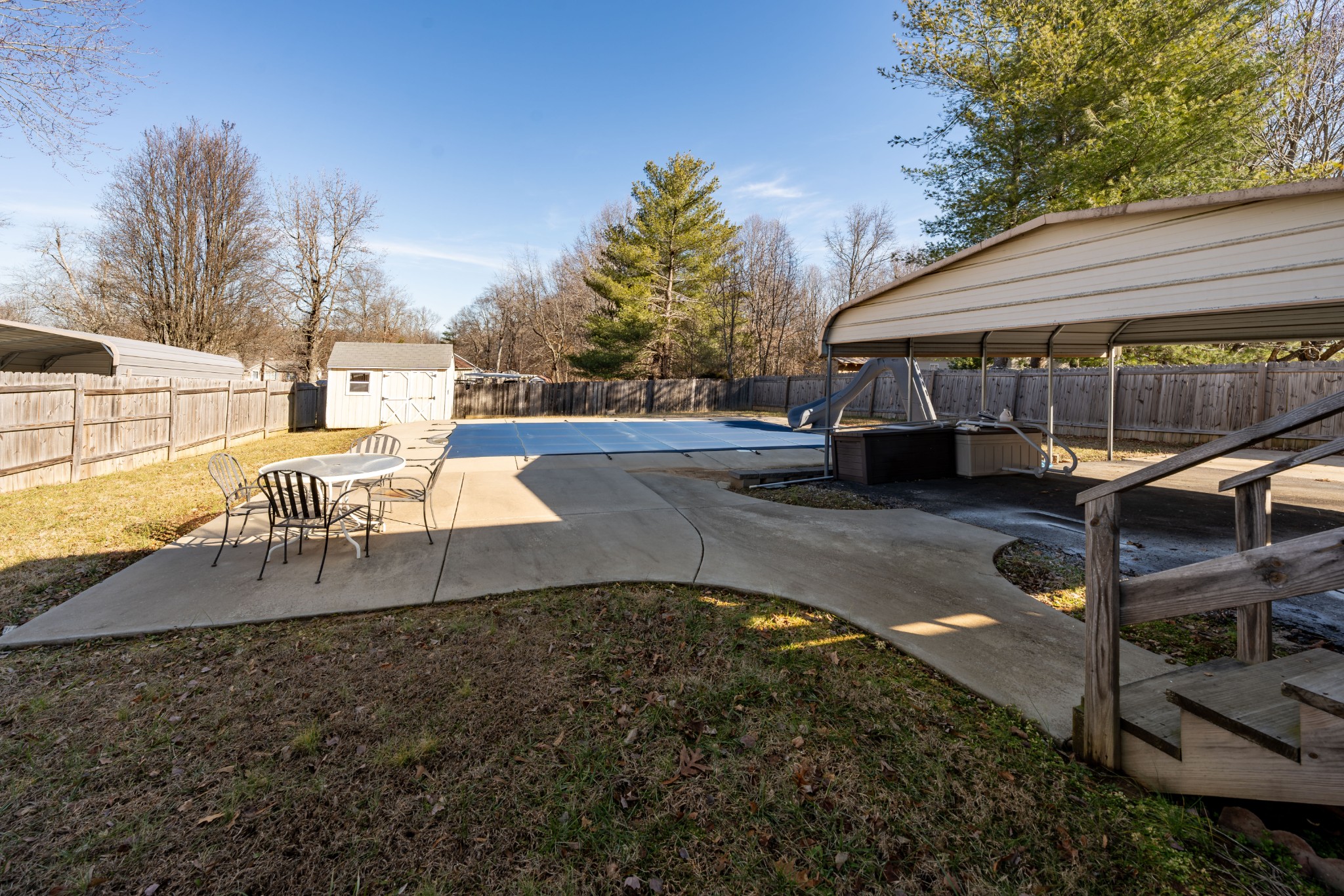 702 Highland Dr