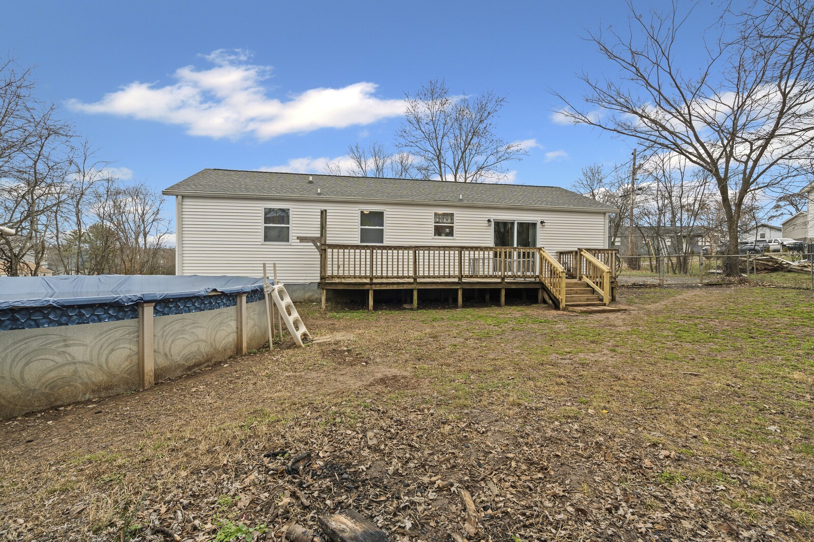 111 Cedar Ridge Dr