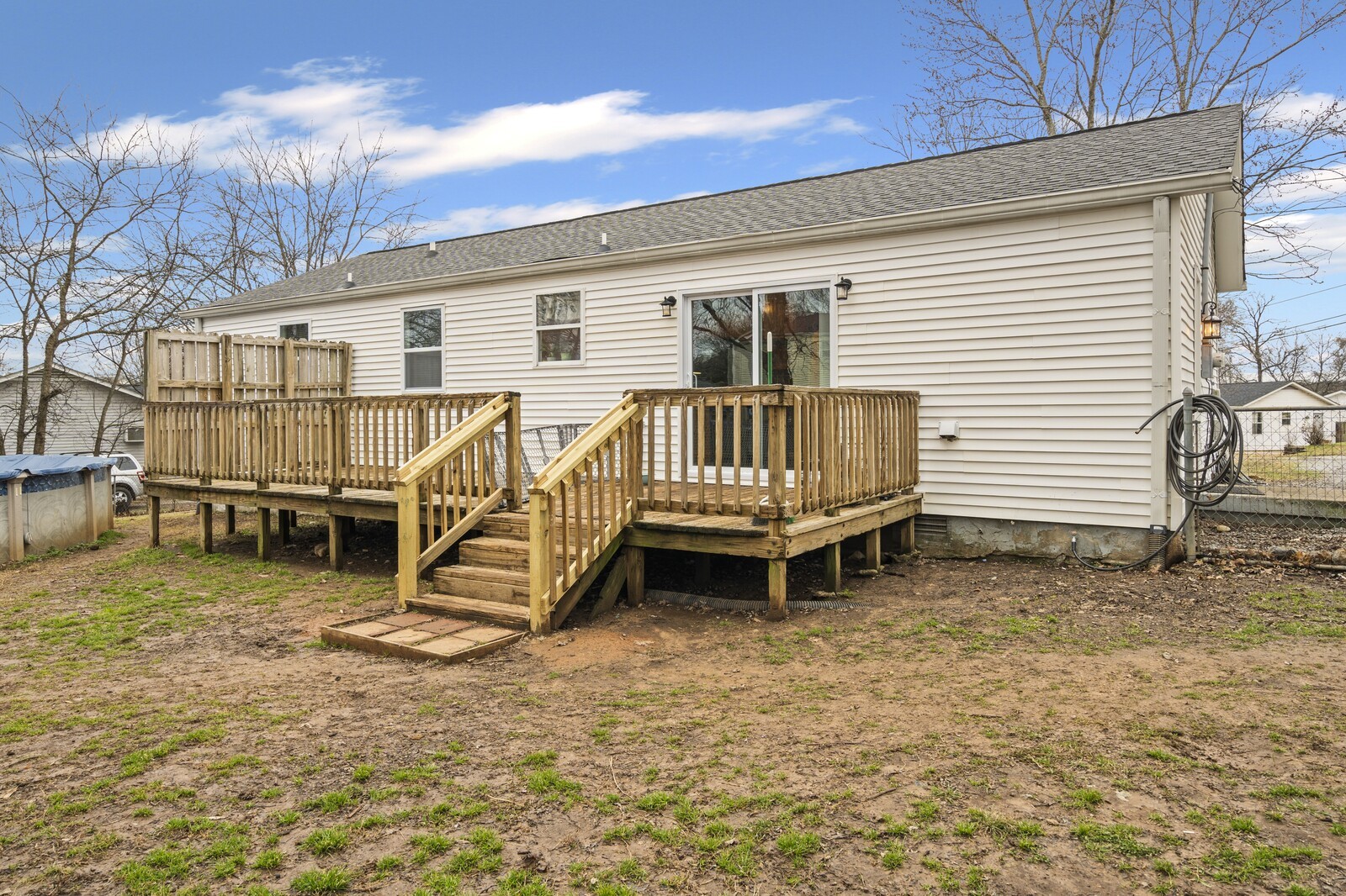 111 Cedar Ridge Dr