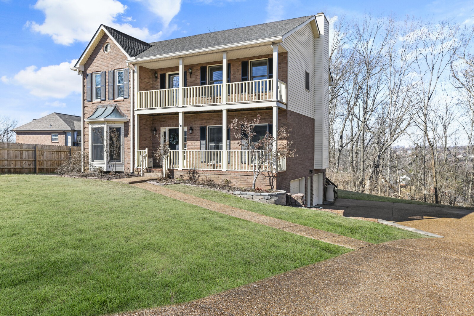 1304 Thoreau Ct