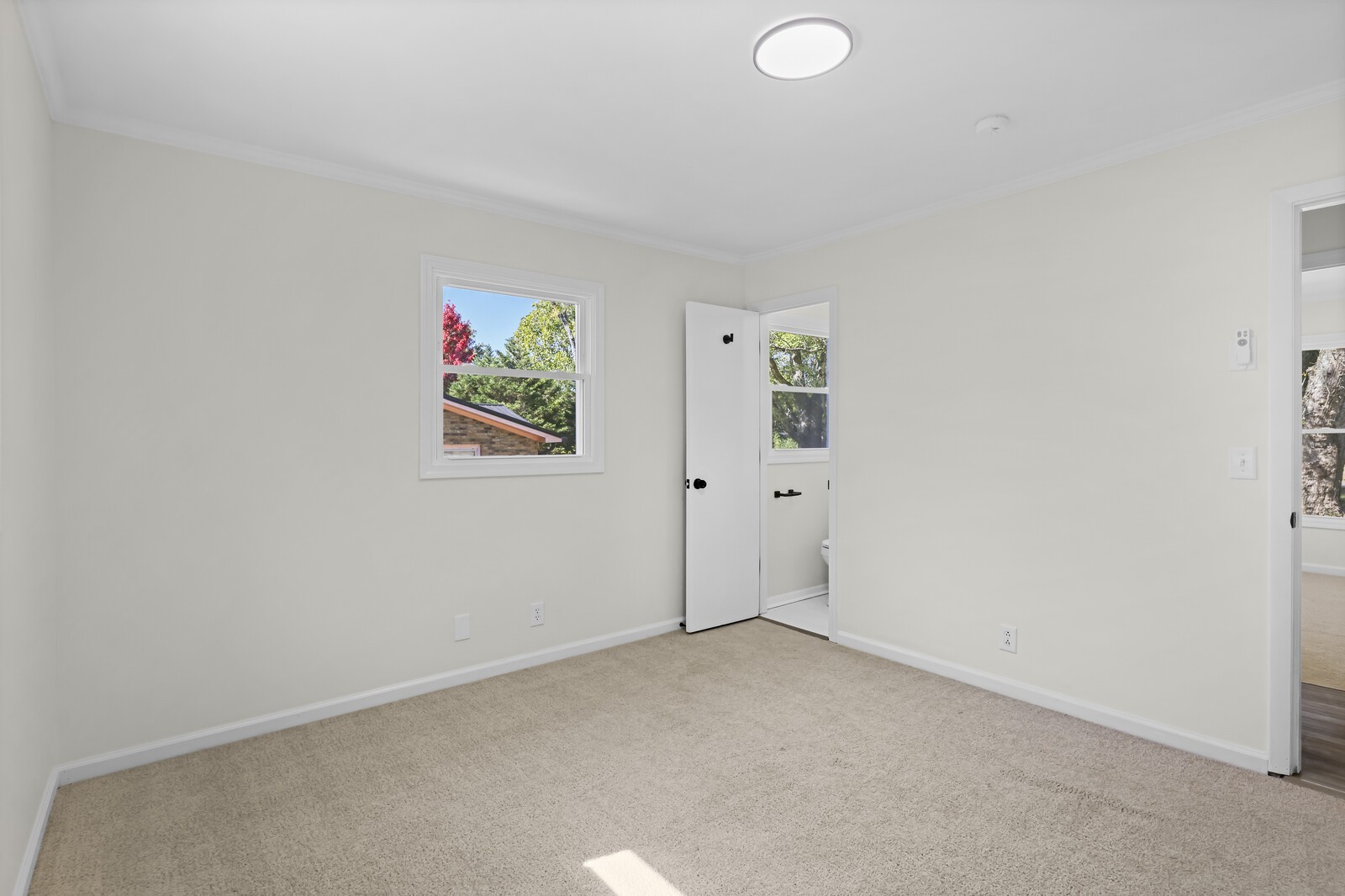 2132 Strickland Dr