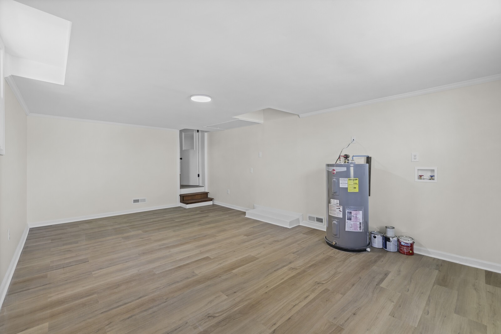 2132 Strickland Dr