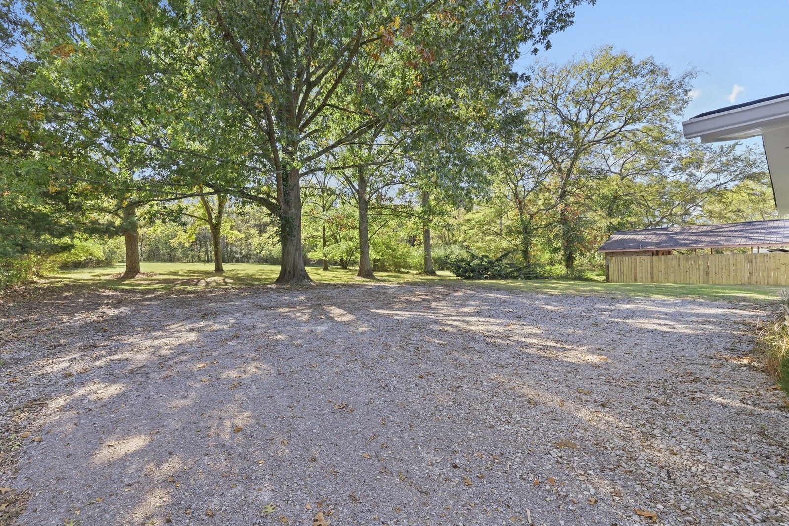 2132 Strickland Dr