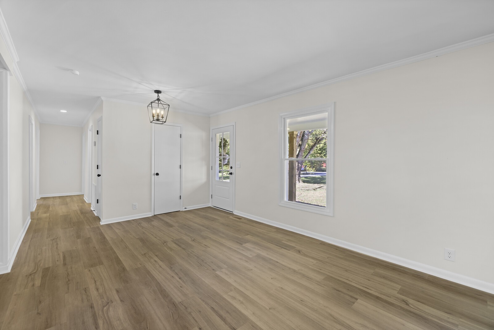 2132 Strickland Dr