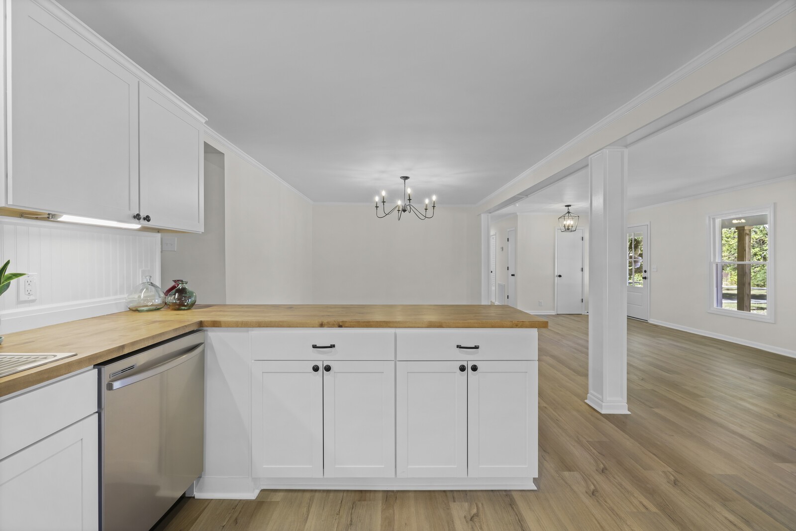 2132 Strickland Dr