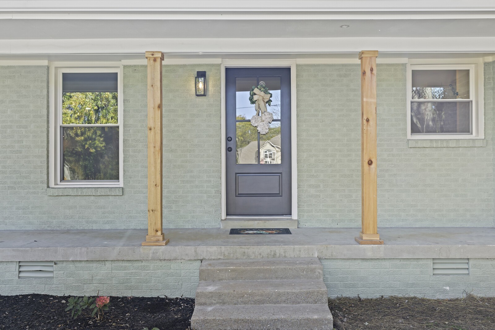2132 Strickland Dr