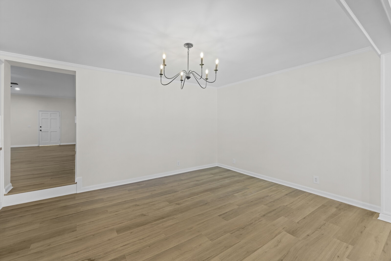 2132 Strickland Dr