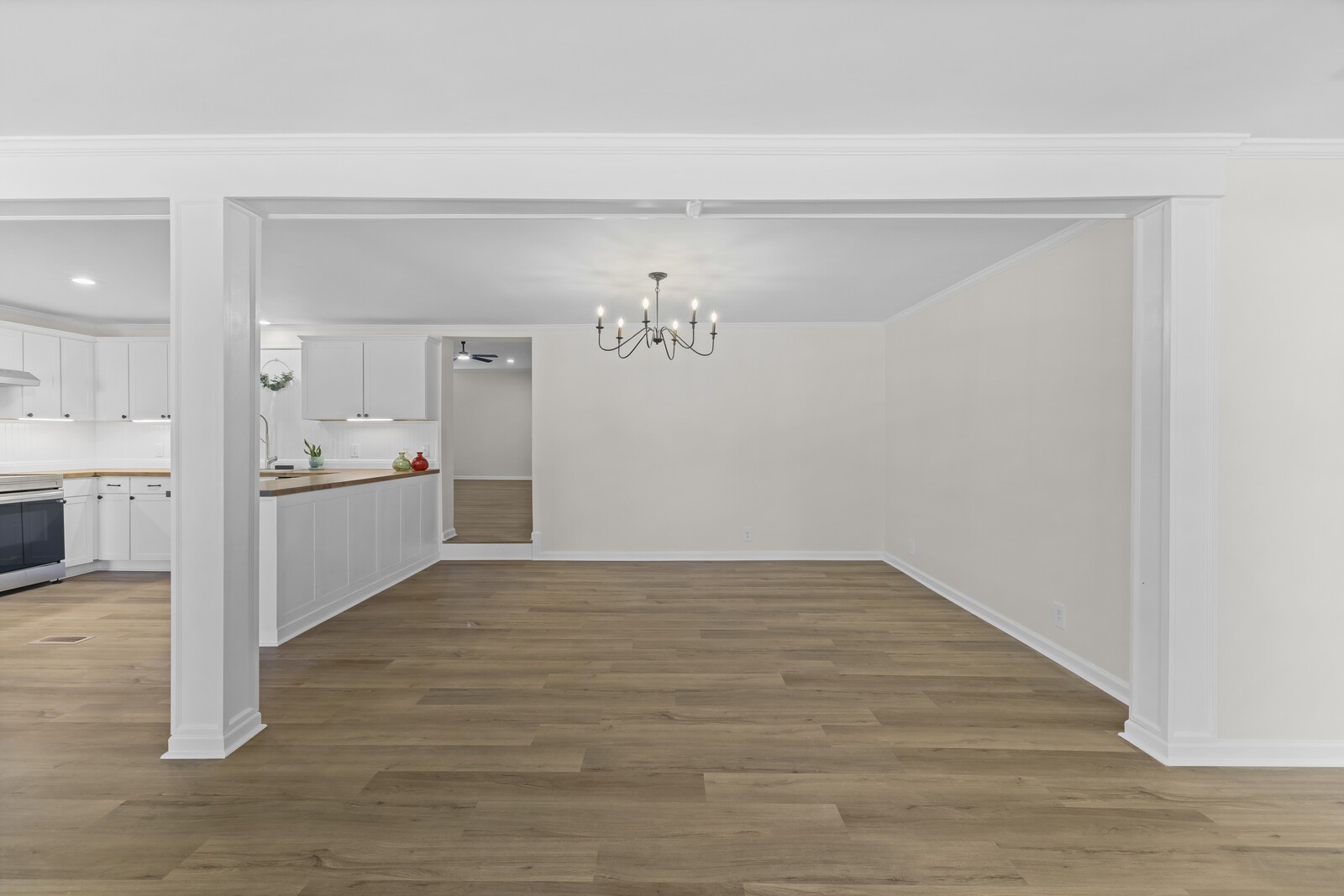 2132 Strickland Dr