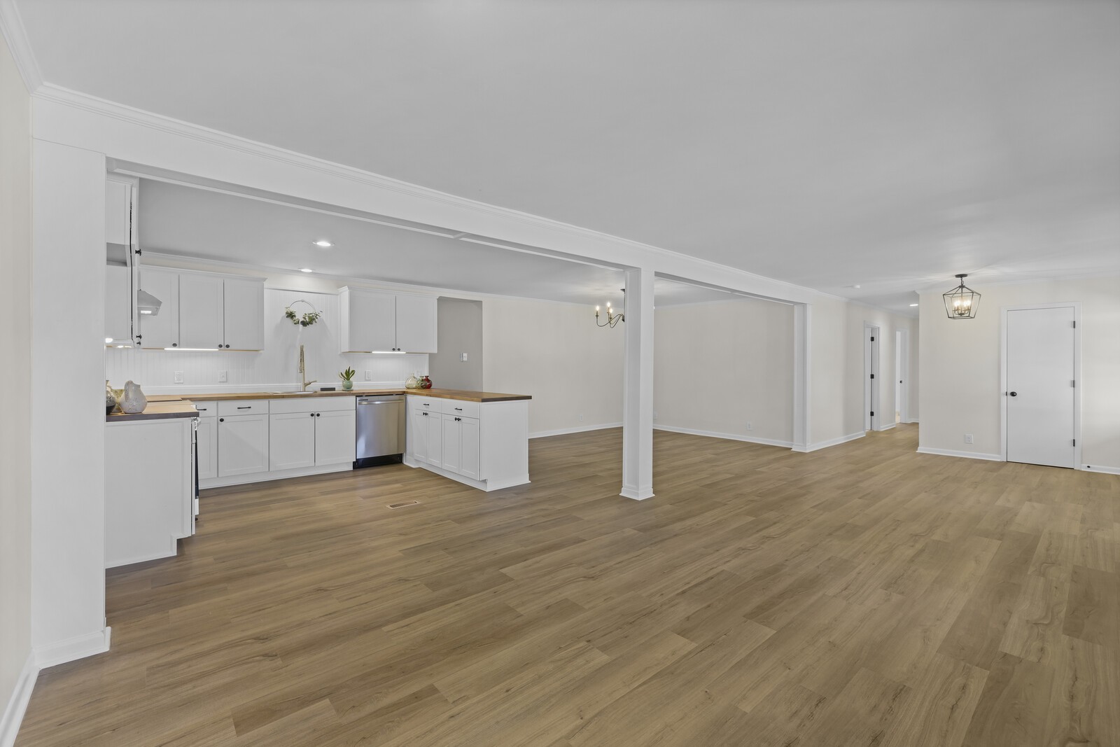 2132 Strickland Dr
