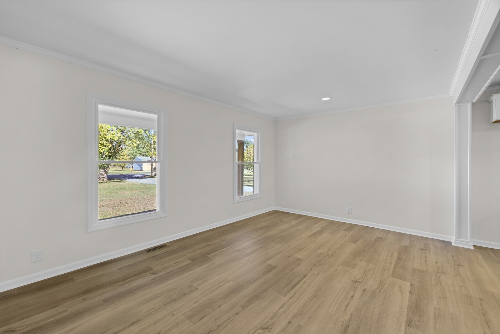 2132 Strickland Dr