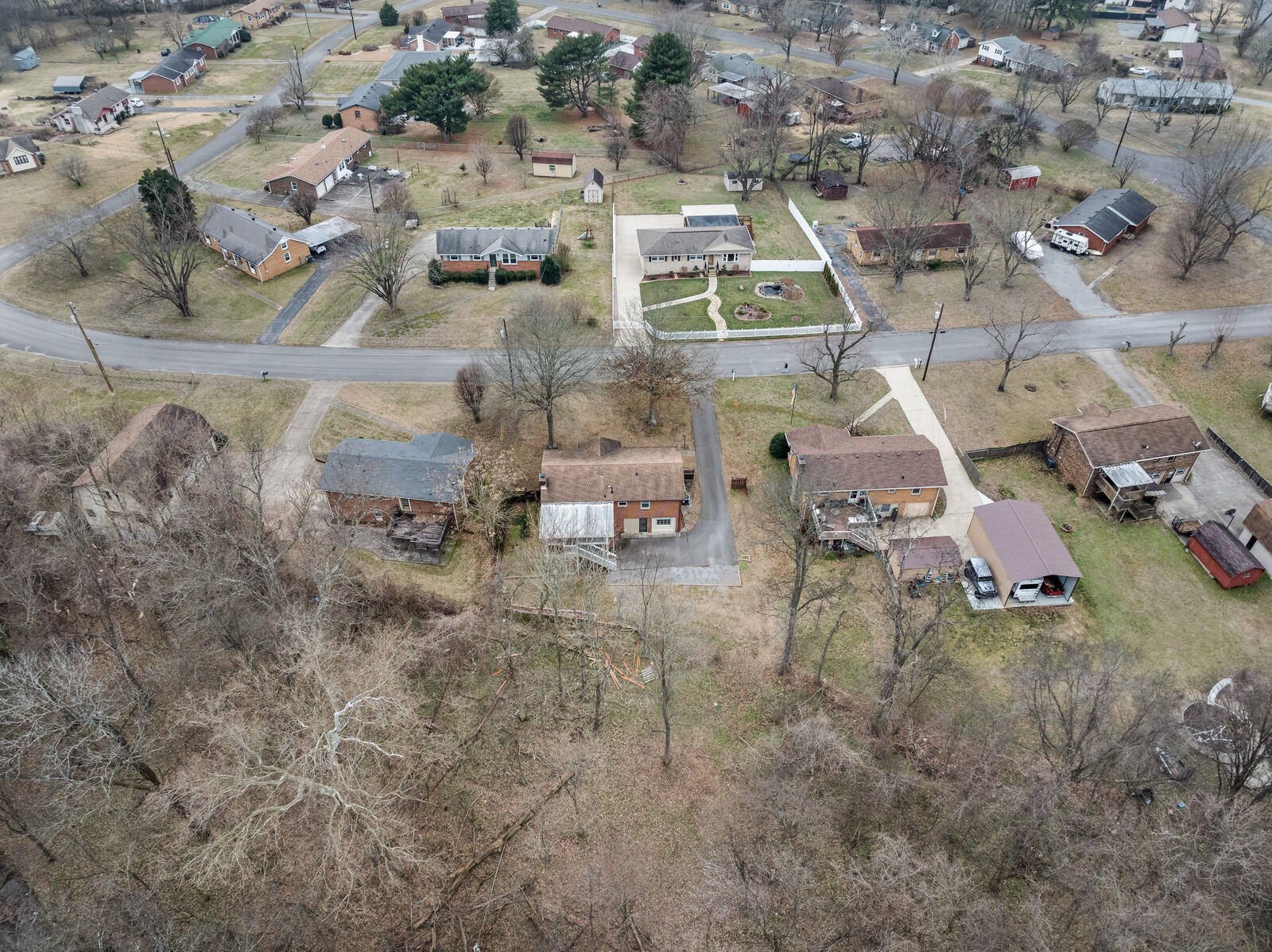 306 Crestridge Dr