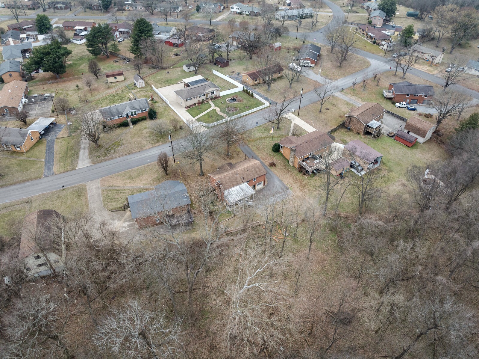 306 Crestridge Dr