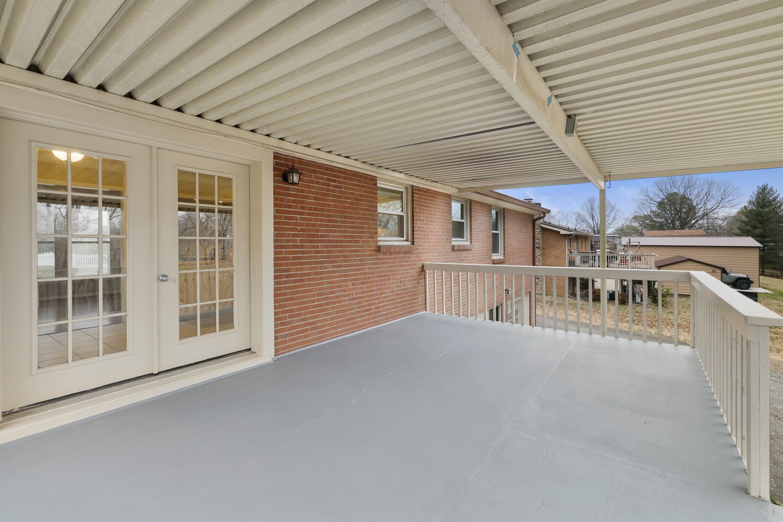 306 Crestridge Dr