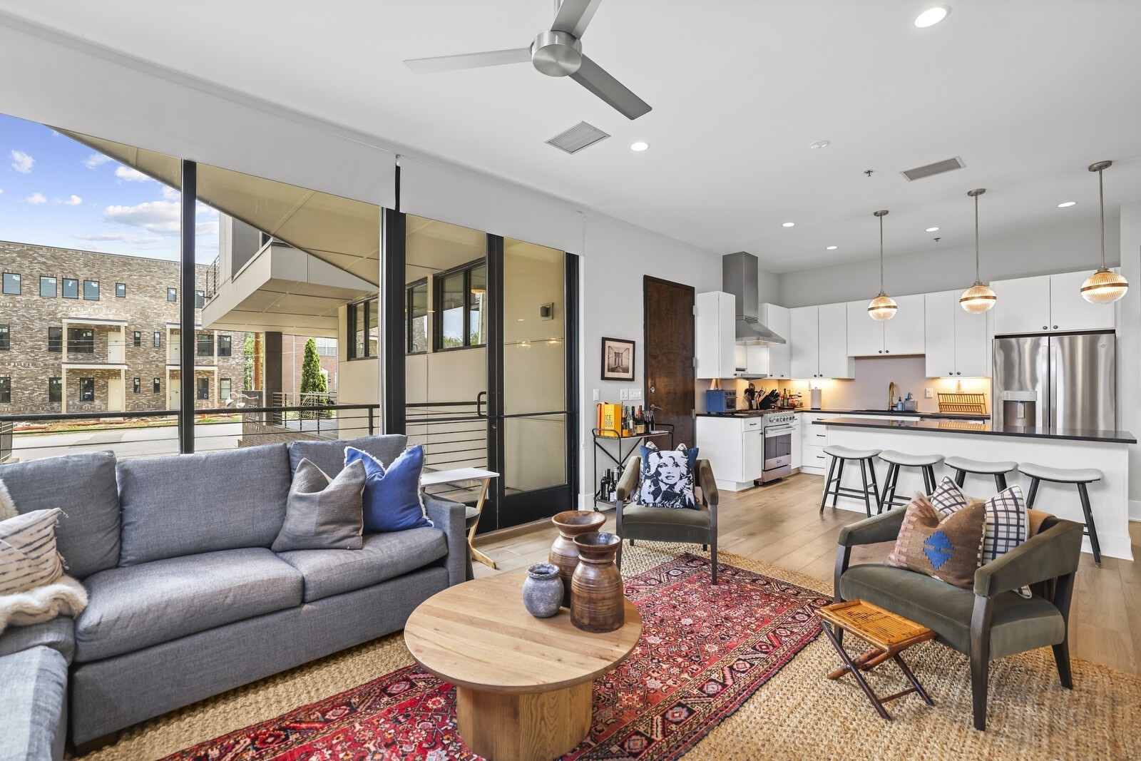 3210 Long Blvd Unit: 102